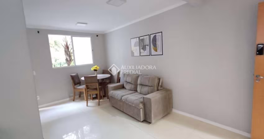 Apartamento com 2 quartos à venda na Travessa Esporte Clube Cruzeiro, 200, Protásio Alves, Porto Alegre