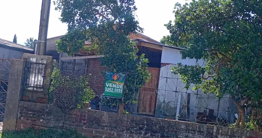 Casa com 2 quartos à venda na Antônio José de Santana, 88, Lomba do Pinheiro, Porto Alegre