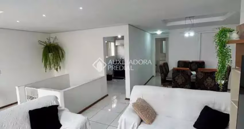 Casa com 5 quartos à venda na Rua Professor Pedro Santa Helena, 120, Jardim do Salso, Porto Alegre