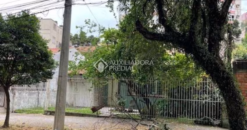 Terreno à venda na Rua Machado de Assis, 892, Partenon, Porto Alegre