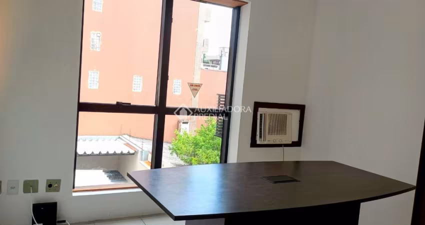 Sala comercial à venda na Rua Professor Langendonck, 37, Petrópolis, Porto Alegre
