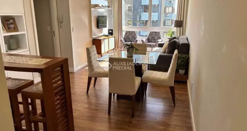 Apartamento com 2 quartos à venda na Rua Cervantes, 68, Jardim Botânico, Porto Alegre