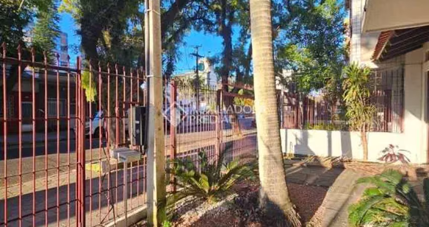 Casa com 3 quartos à venda na Rua General Caldwell, 875, Menino Deus, Porto Alegre