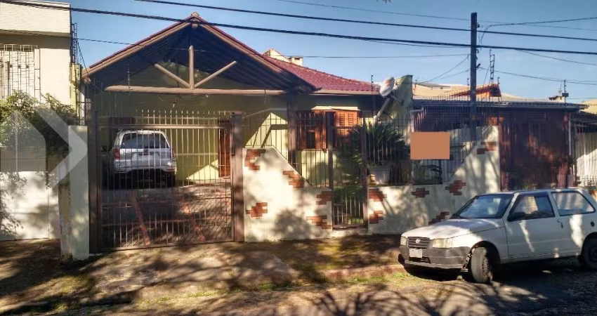 Casa em condomínio fechado com 3 quartos à venda na Rua Luiz Carniglia, 305, Sarandi, Porto Alegre
