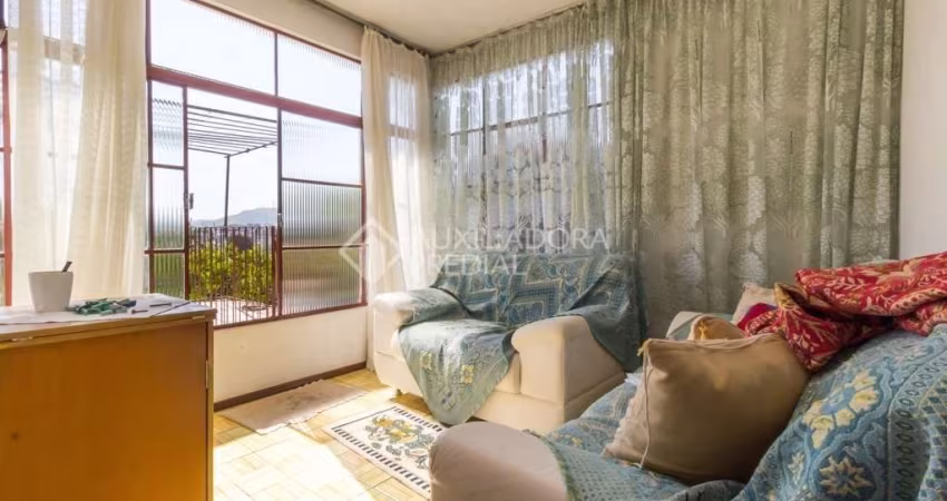 Casa em condomínio fechado com 5 quartos à venda na Rua Caixa Econômica, 132, Santa Tereza, Porto Alegre