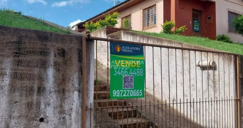 Terreno à venda na Rua Bolívia, 704, São José, Canoas