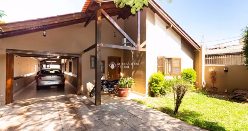 Casa com 3 quartos à venda na Rua Mem de Sá, 529, Nossa Senhora das Graças, Canoas
