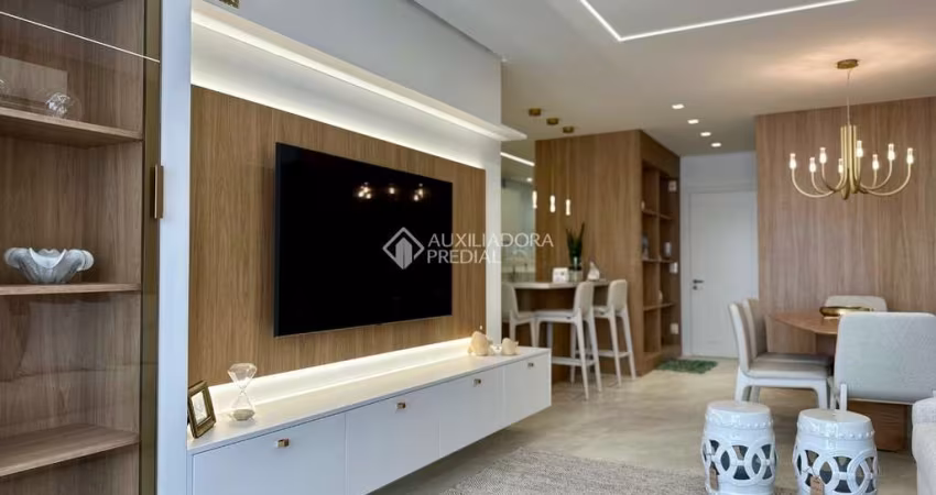 Apartamento com 3 quartos à venda na Rua Bento Gonçalves, 35, São Sebastião, Esteio