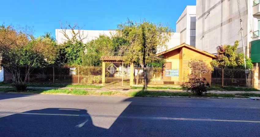 Casa com 2 quartos à venda na Rua Pelotas, 484, Centro, Esteio