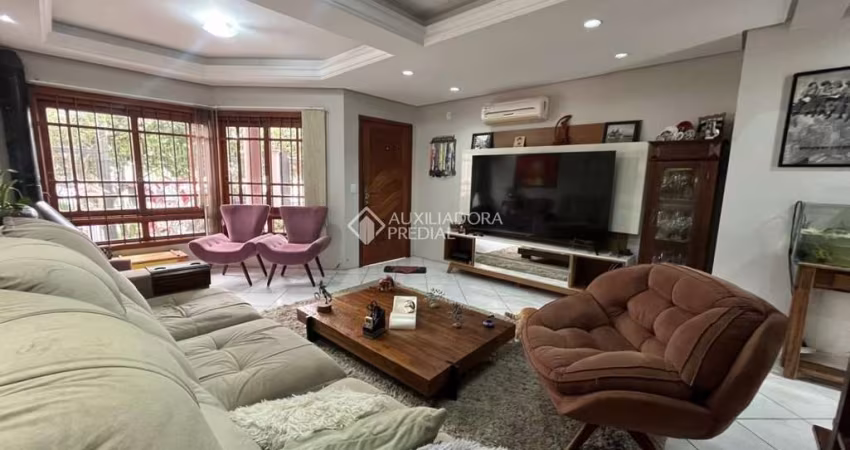 Casa com 3 quartos à venda na Rua Mário Sérgio Gabardo, 53, Estância Velha, Canoas