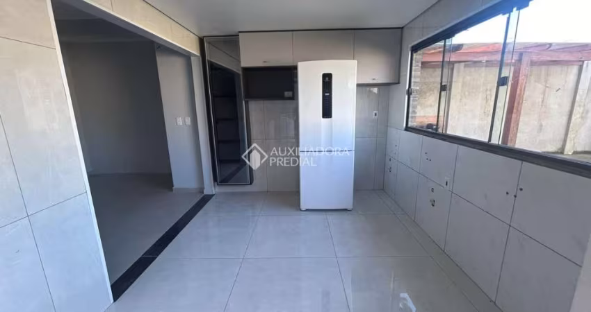 Casa com 2 quartos à venda na Rua Barbosa Lessa, 94, Harmonia, Canoas