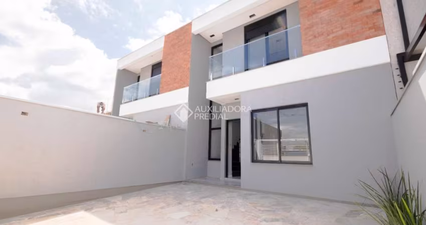 Casa com 3 quartos à venda na Rua Professora Delphina Ferrari, 228, Igara, Canoas