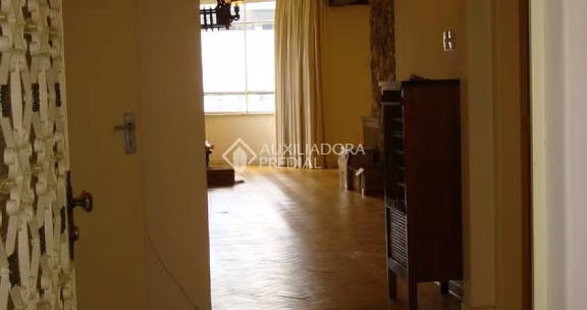 Apartamento com 3 quartos à venda na Rua Padre Chagas, 174, Moinhos de Vento, Porto Alegre