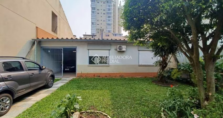 Casa comercial à venda na Rua Doutor Barcelos, 281, Centro, Canoas