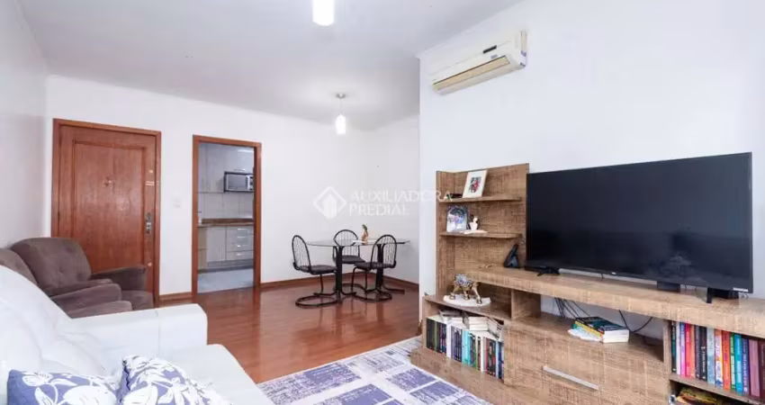 Apartamento com 3 quartos à venda na Barão de Santo Ângelo, 108, Centro, Canoas