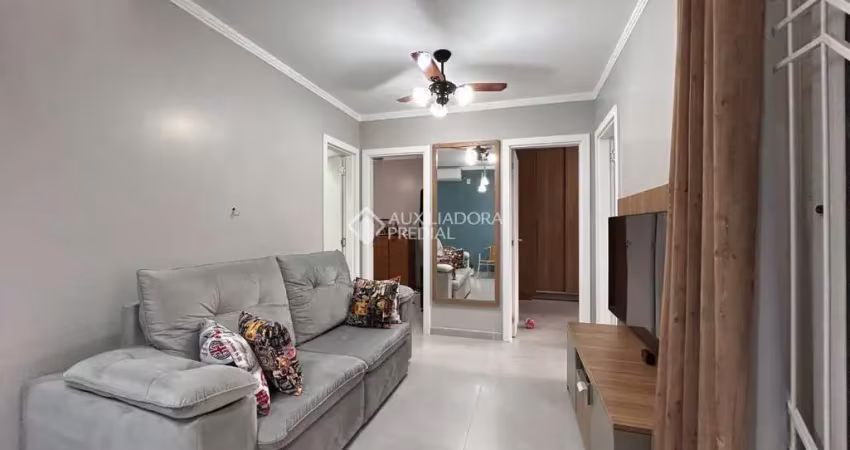 Casa em condomínio fechado com 3 quartos à venda na Rua Paes Lemes, 715, Rio Branco, Canoas