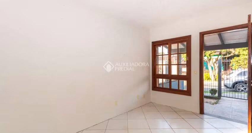 Casa com 3 quartos à venda na Rua Ilha Encantada, 40, Olaria, Canoas