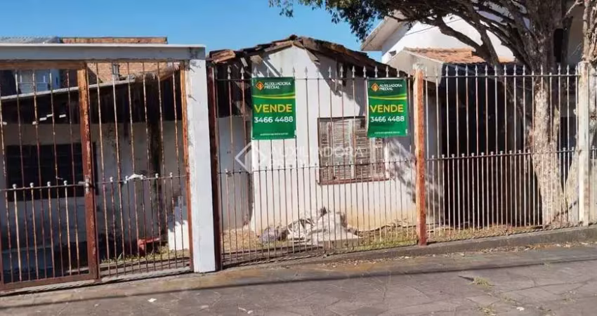 Terreno à venda na Rua Vinte e Dois de Abril, 687, Nossa Senhora das Graças, Canoas
