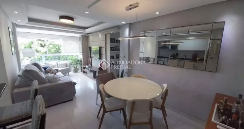Apartamento com 3 quartos à venda na Rua Tupinambás, 237, Nossa Senhora das Graças, Canoas
