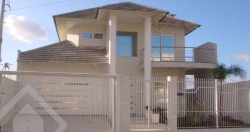 Casa em condomínio fechado com 3 quartos à venda na Rua Víctor Rycembel, 249, Centro, Canoas