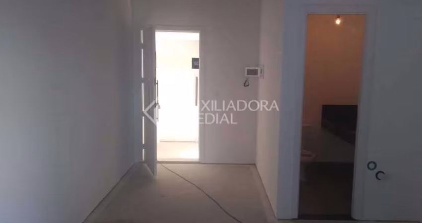 Sala comercial à venda na Avenida Getúlio Vargas, 4831, Centro, Canoas