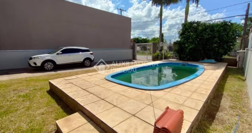 Casa com 3 quartos à venda na Rua Vereador Alcides Nascimento, 180, Rio Branco, Canoas