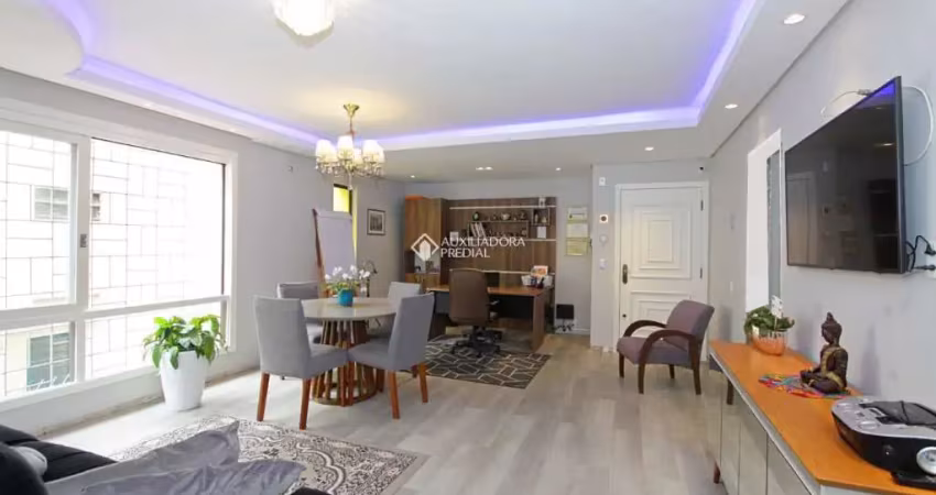 Apartamento com 3 quartos à venda na Avenida Ijuí, 342, Petrópolis, Porto Alegre