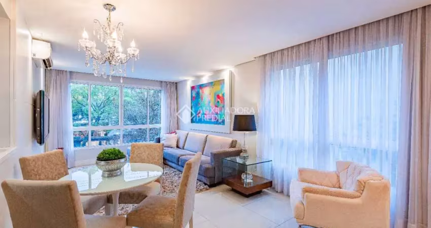 Apartamento com 3 quartos à venda na Rua Eudoro Berlink, 805, Auxiliadora, Porto Alegre