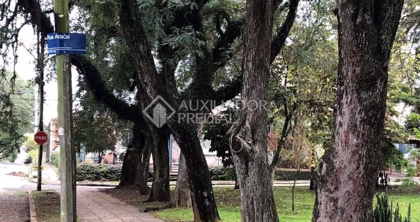 Terreno à venda na Rua das Caravelas, 56, Vila Ipiranga, Porto Alegre