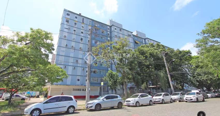 Apartamento com 3 quartos à venda na Rua Professor João de Souza Ribeiro, 995, Humaitá, Porto Alegre