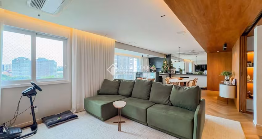 Apartamento com 3 quartos à venda na Rua Doutor João Satt, 25, Vila Ipiranga, Porto Alegre