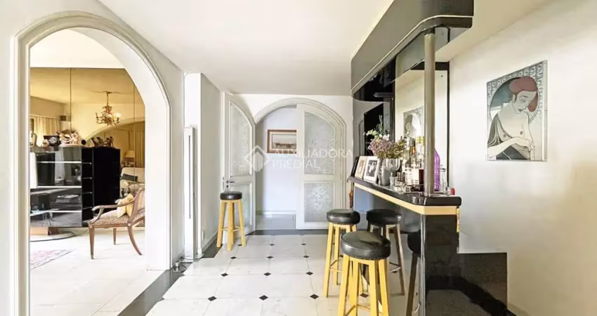 Apartamento com 3 quartos à venda na Rua Coronel Aurélio Bitencourt, 200, Rio Branco, Porto Alegre