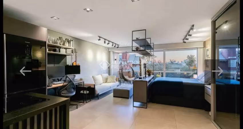 Apartamento com 1 quarto à venda na Avenida General Barreto Viana, 619, Chácara das Pedras, Porto Alegre
