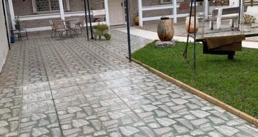 Casa com 3 quartos à venda na Avenida Toledo Piza, 1165, Sarandi, Porto Alegre