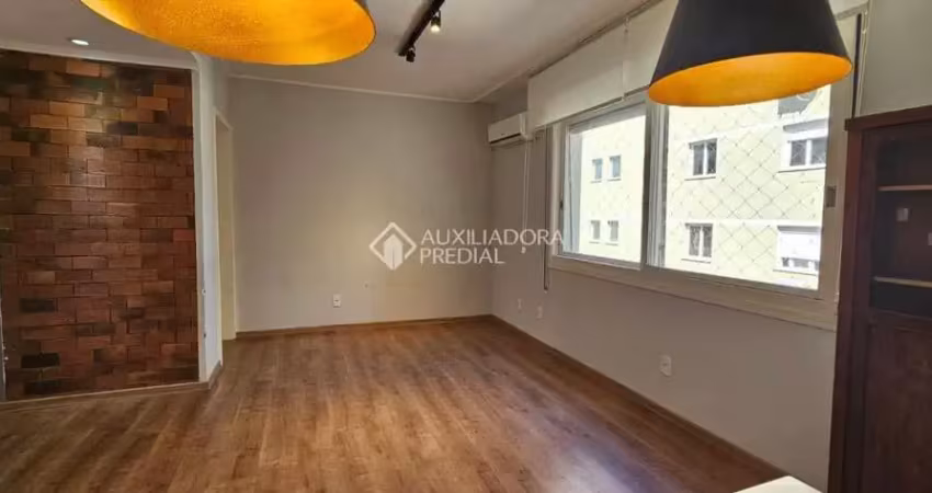 Apartamento com 2 quartos à venda na Rua Castro Alves, 155, Independência, Porto Alegre
