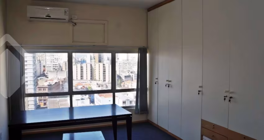 Sala comercial à venda na Rua Chaves Barcelos, 36, Centro Histórico, Porto Alegre