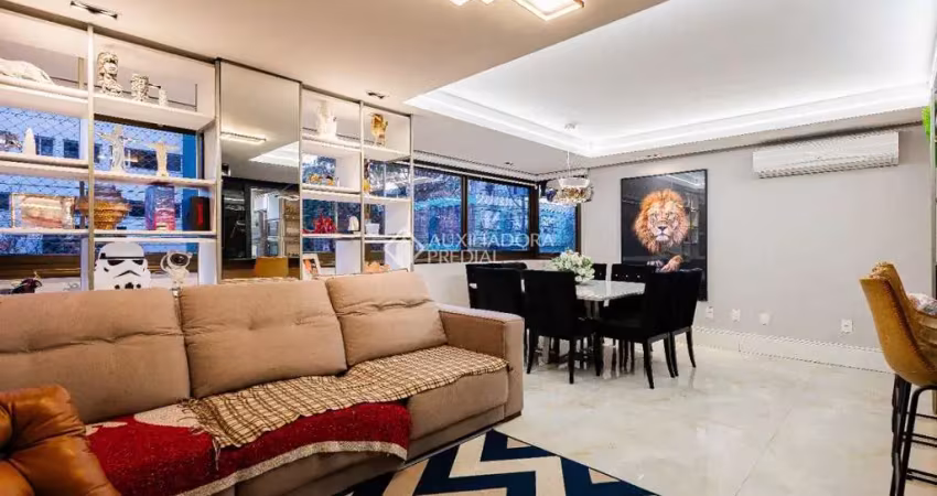 Apartamento com 3 quartos à venda na Rua Líbero Badaró, 202, Passo da Areia, Porto Alegre