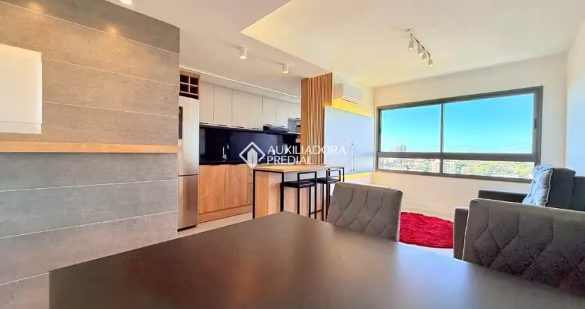 Apartamento com 2 quartos à venda na Rua Cipó, 392, Passo da Areia, Porto Alegre