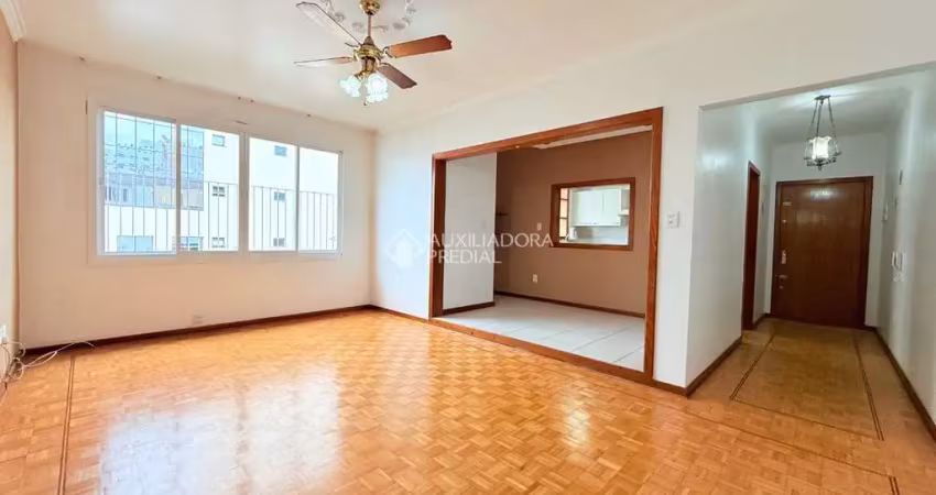 Apartamento com 3 quartos à venda na Rua Dom Pedro II, 407, São João, Porto Alegre