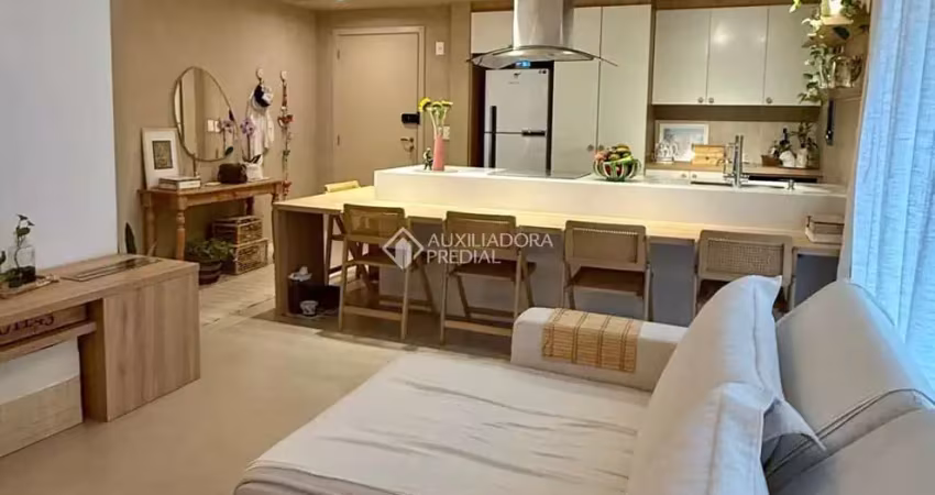 Apartamento com 2 quartos à venda na Rua Jaime Telles, 136, Petrópolis, Porto Alegre