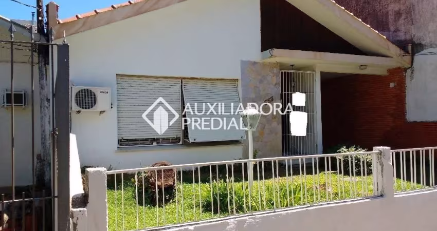 Casa em condomínio fechado com 3 quartos à venda na Rua Fernando Cortez, 553, Cristo Redentor, Porto Alegre