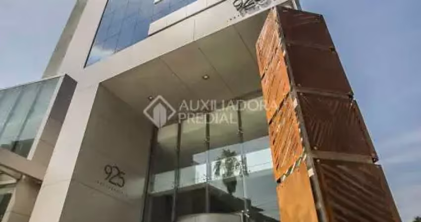 Ponto comercial à venda na Avenida Independência, 925, Independência, Porto Alegre