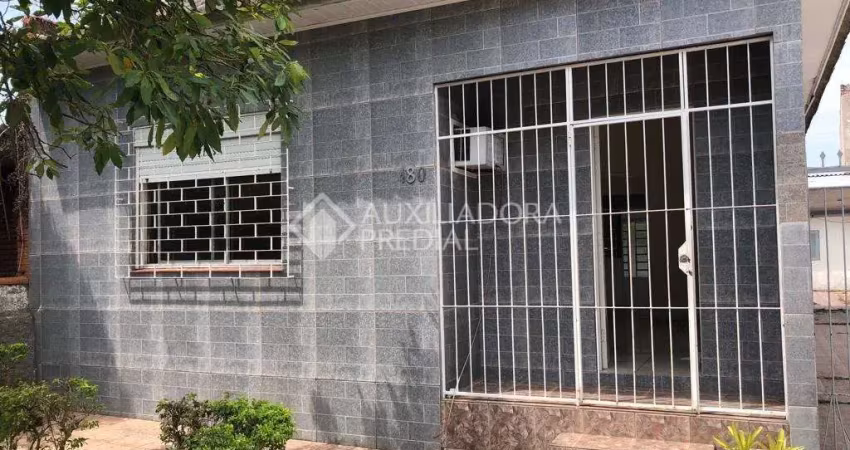 Casa com 2 quartos à venda na Rua Bartolomeu Dias, 180, Jardim Itu Sabará, Porto Alegre