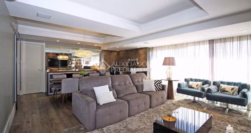 Apartamento com 3 quartos à venda na Rua Doutor Dário de Bittencourt, 300, Jardim Europa, Porto Alegre