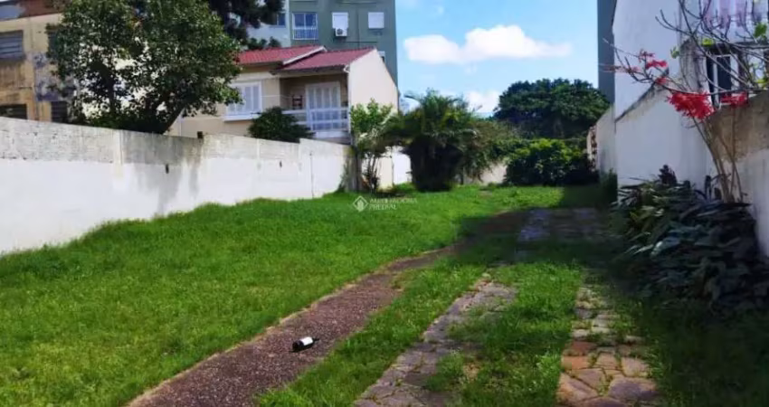 Terreno à venda na Rua Pedro Boticário, 251, Glória, Porto Alegre