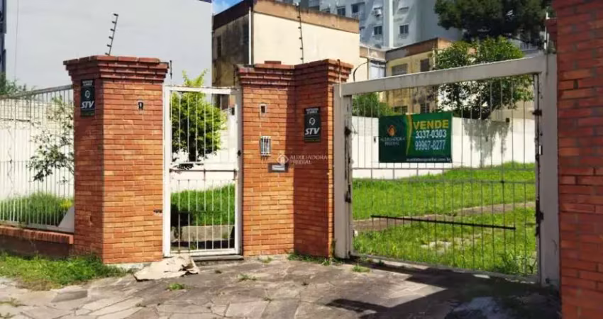 Terreno à venda na Rua Pedro Boticário, 251, Glória, Porto Alegre