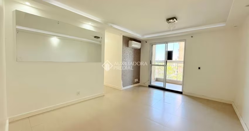 Apartamento com 3 quartos à venda na Rua Monsenhor Antonio Guilherme Grings, 51, Sarandi, Porto Alegre