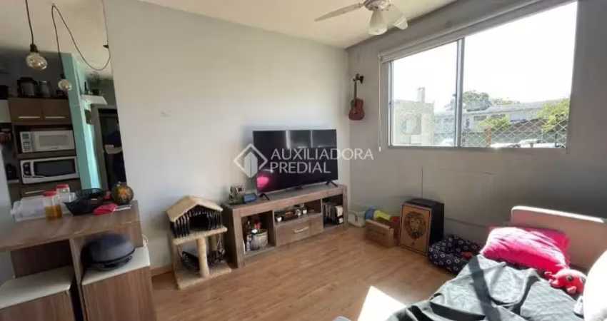 Apartamento com 2 quartos à venda na Avenida Família Gonçalves Carneiro, 441, Cavalhada, Porto Alegre
