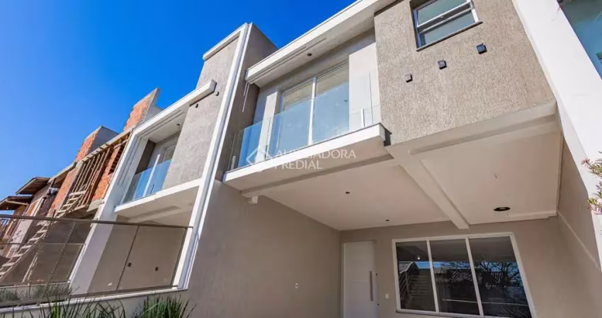 Casa com 3 quartos à venda na Rua Elias Bothome, 370, Jardim Itu Sabará, Porto Alegre