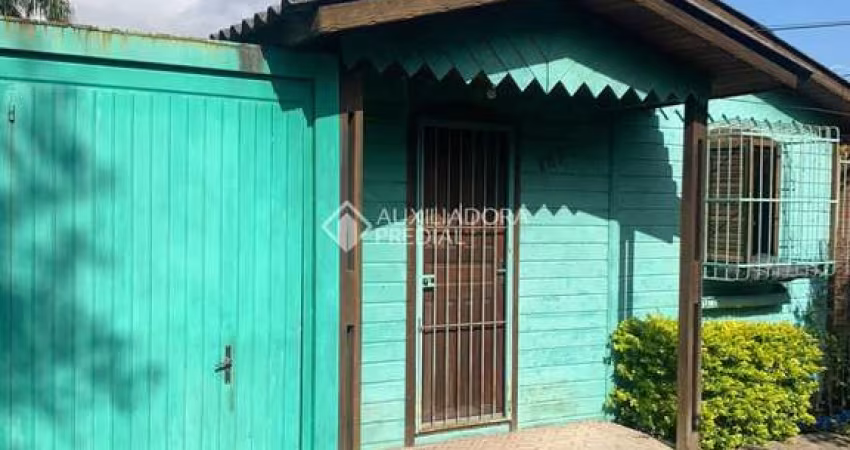 Casa com 2 quartos à venda na Rua Octacílio José Dias, 157, Passo das Pedras, Porto Alegre